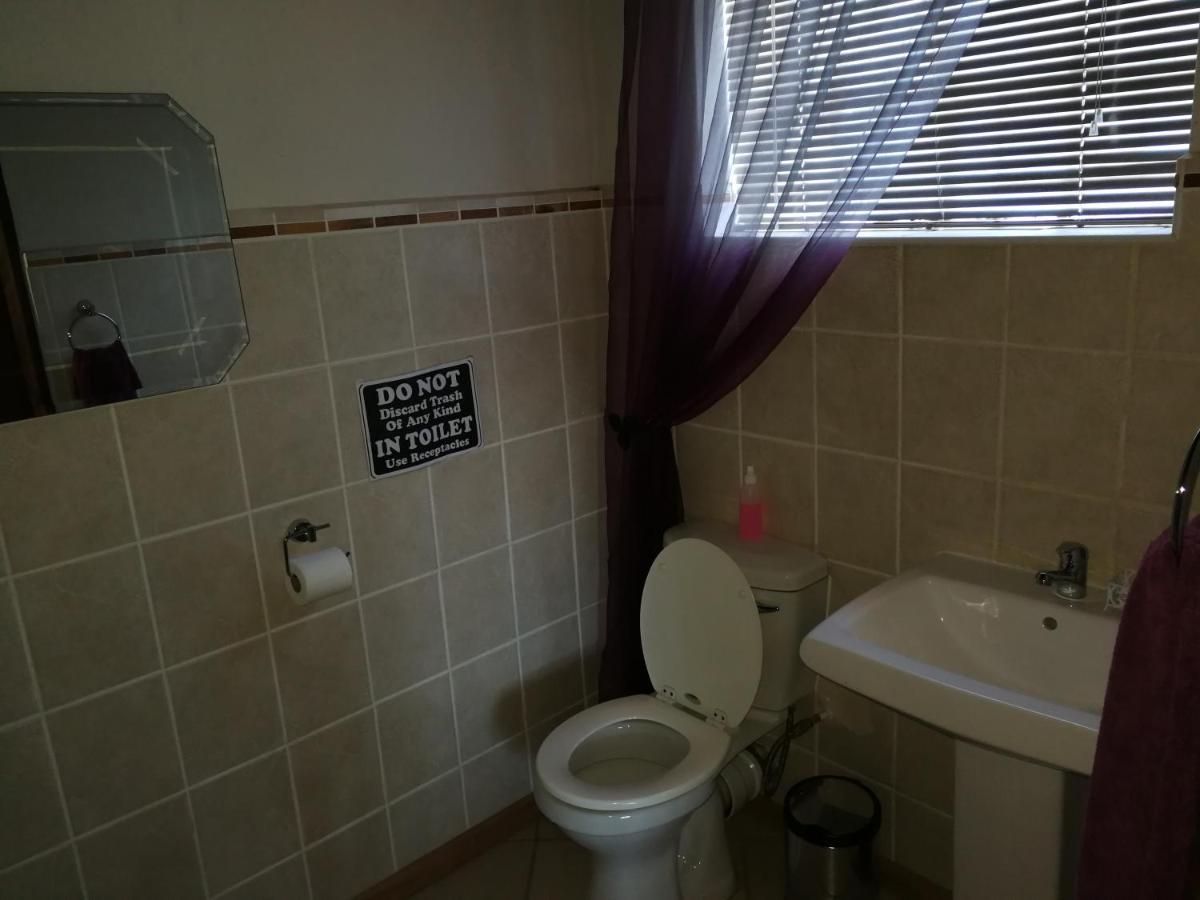 Bougain Villa Guesthouse Winburg Exterior foto